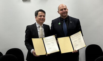 2025/03/14 與捷克馬薩里克大學科學學院簽訂MOU圖片